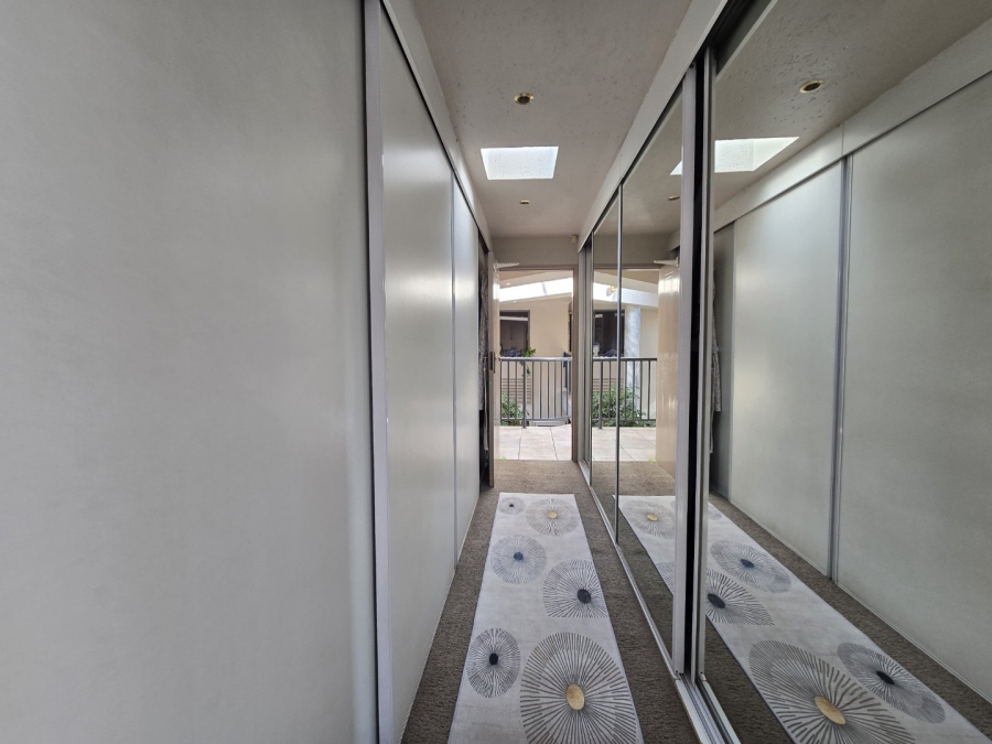5 Bedroom Property for Sale in Meyersdal Gauteng