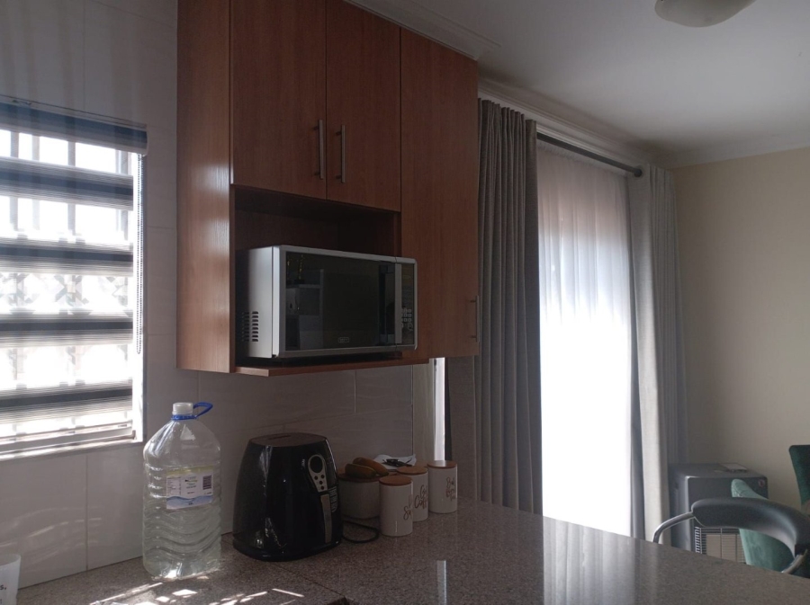 3 Bedroom Property for Sale in Annlin-wes Gauteng