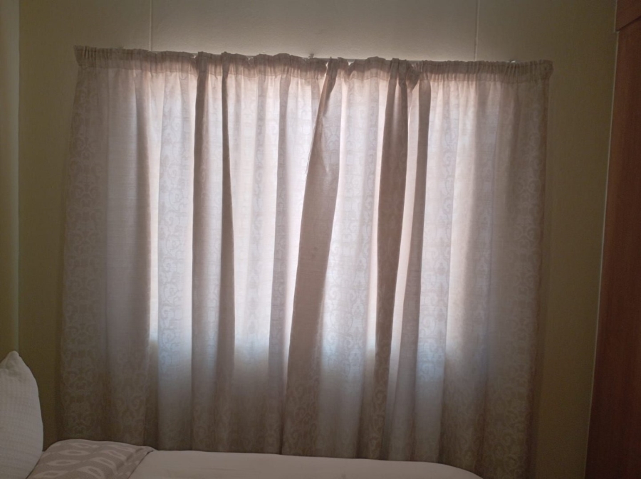 3 Bedroom Property for Sale in Annlin-wes Gauteng