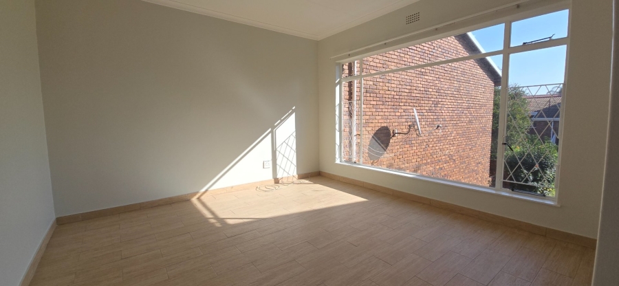 3 Bedroom Property for Sale in Brackenhurst Gauteng