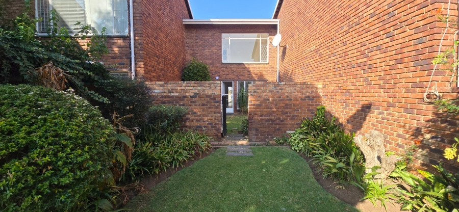 3 Bedroom Property for Sale in Brackenhurst Gauteng