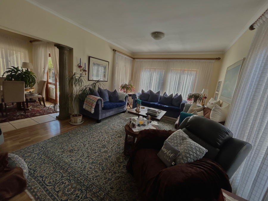 3 Bedroom Property for Sale in Halfway Gardens Gauteng