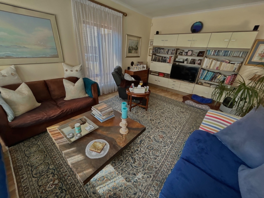 3 Bedroom Property for Sale in Halfway Gardens Gauteng