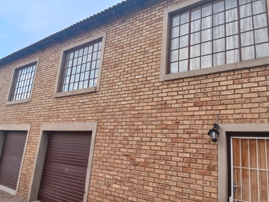 3 Bedroom Property for Sale in Randfontein Central Gauteng