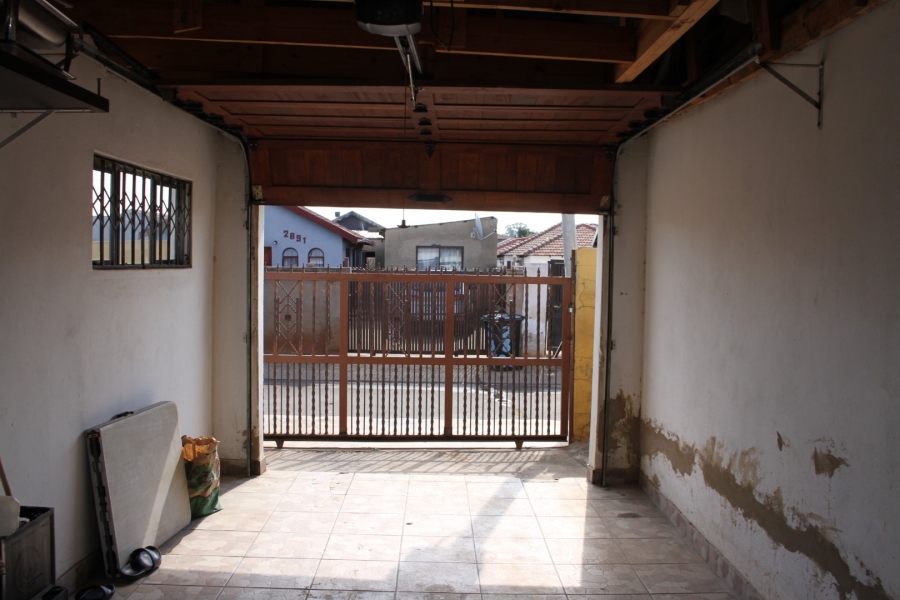 3 Bedroom Property for Sale in Protea Glen Gauteng