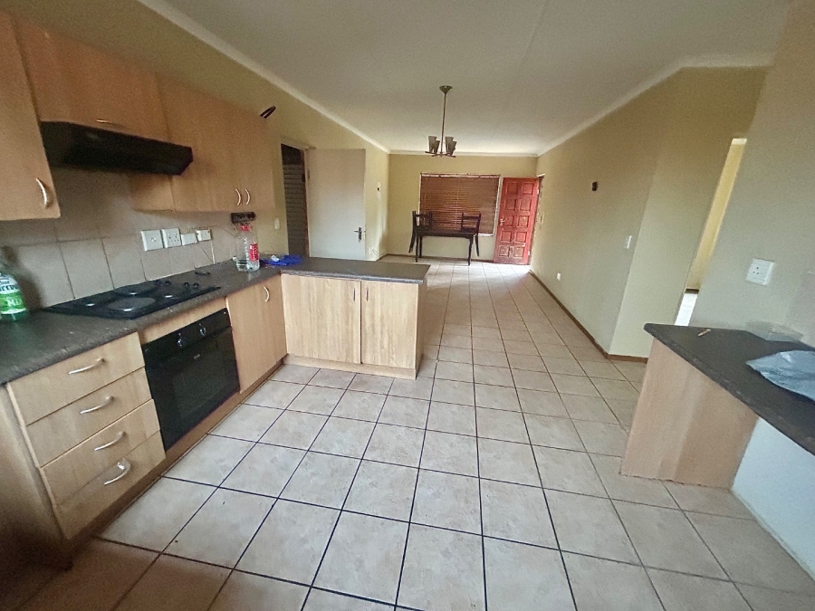 3 Bedroom Property for Sale in Halfway Gardens Gauteng