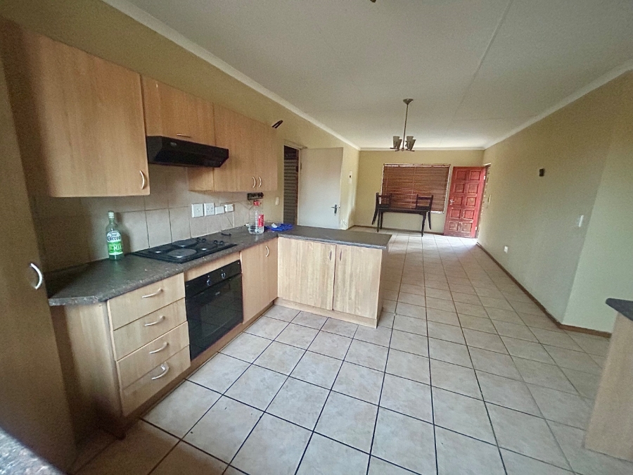 3 Bedroom Property for Sale in Halfway Gardens Gauteng
