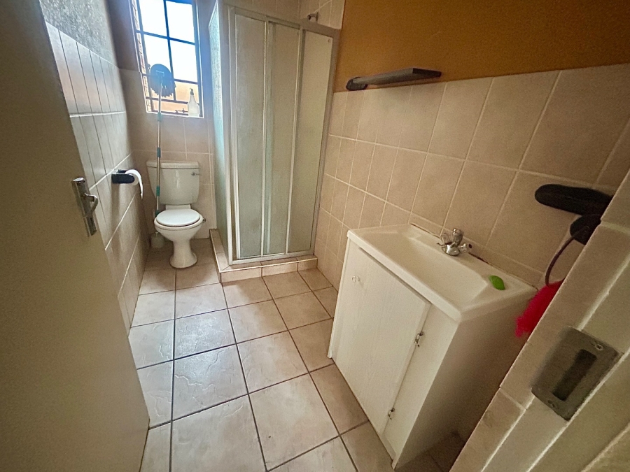 3 Bedroom Property for Sale in Halfway Gardens Gauteng