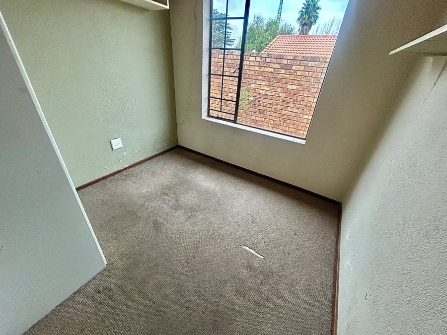 3 Bedroom Property for Sale in Halfway Gardens Gauteng