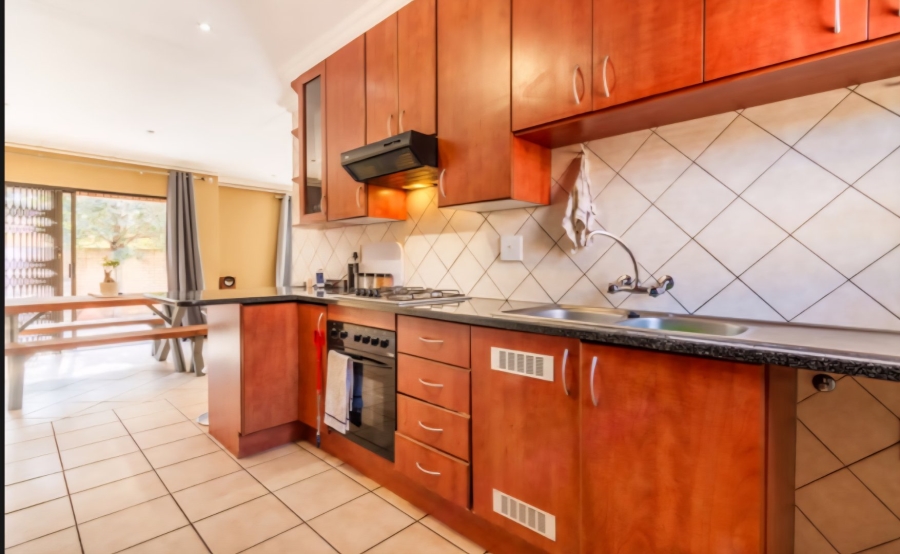 2 Bedroom Property for Sale in Willow Park Manor Gauteng