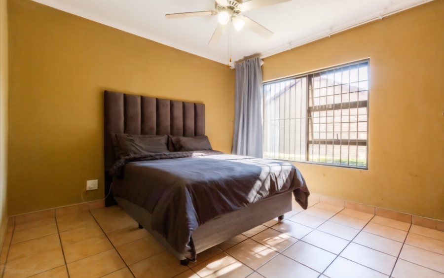 2 Bedroom Property for Sale in Willow Park Manor Gauteng