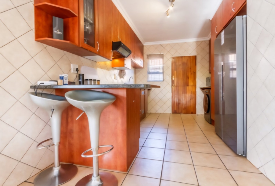 2 Bedroom Property for Sale in Willow Park Manor Gauteng