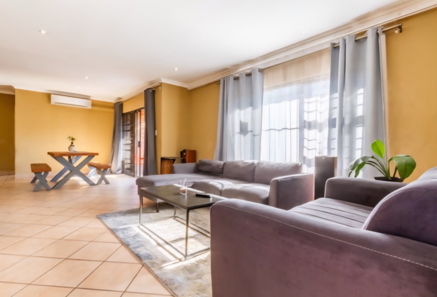 2 Bedroom Property for Sale in Willow Park Manor Gauteng