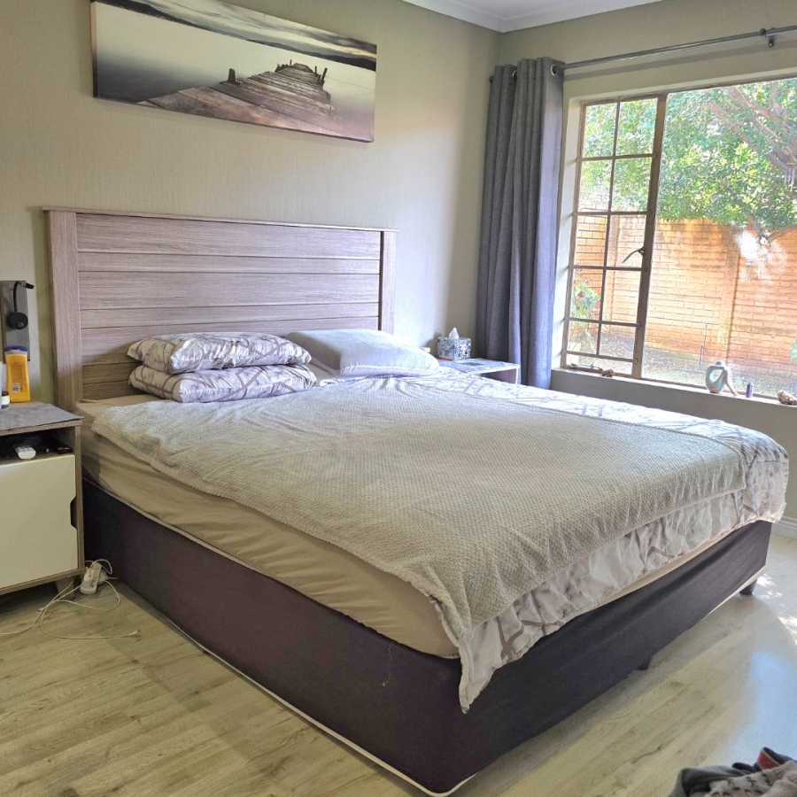 2 Bedroom Property for Sale in Willow Park Manor Gauteng