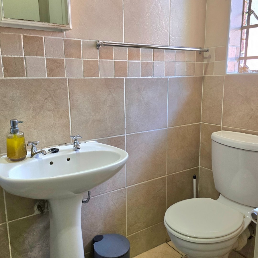 2 Bedroom Property for Sale in Willow Park Manor Gauteng