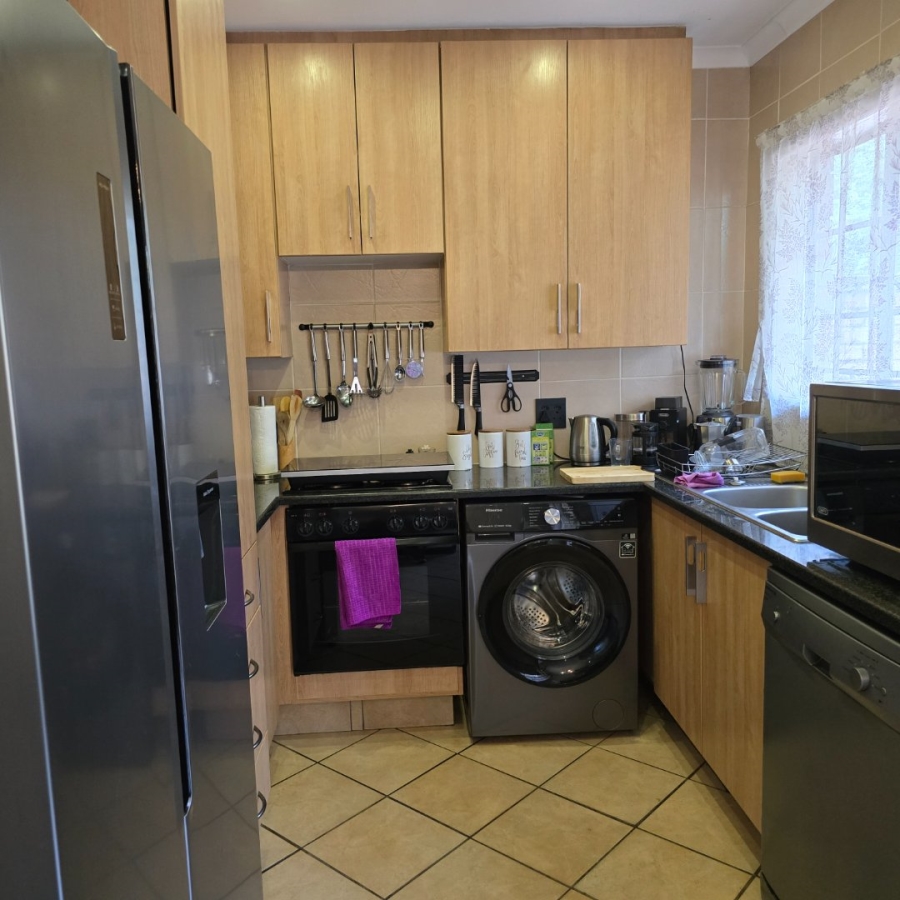 2 Bedroom Property for Sale in Willow Park Manor Gauteng