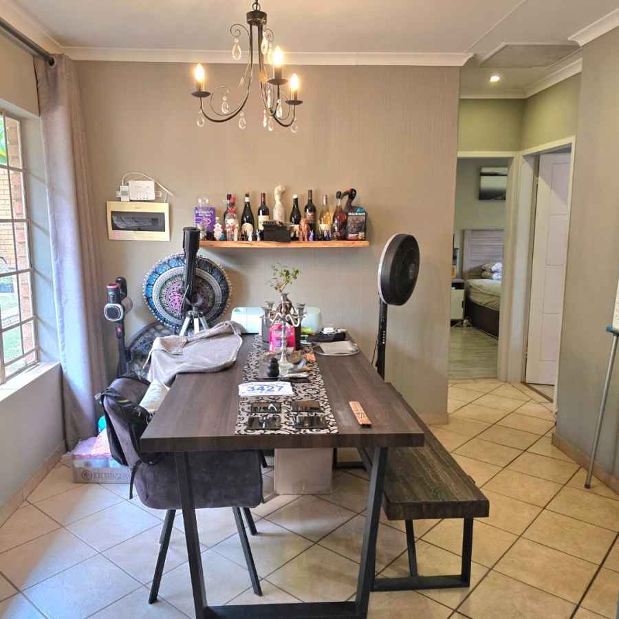 2 Bedroom Property for Sale in Willow Park Manor Gauteng