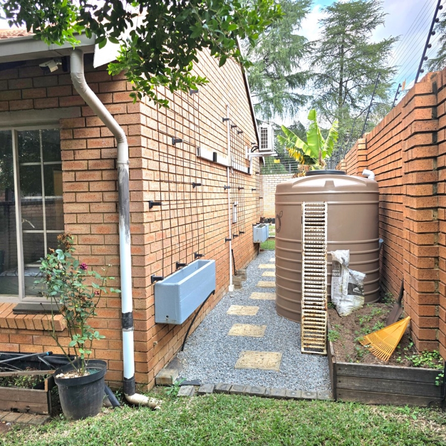 2 Bedroom Property for Sale in Willow Park Manor Gauteng