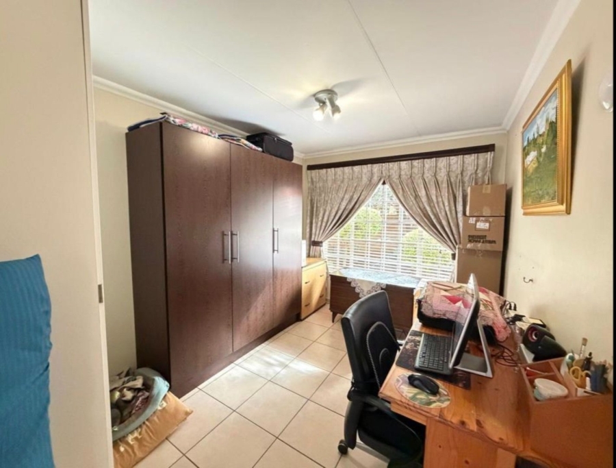 2 Bedroom Property for Sale in Equestria Gauteng