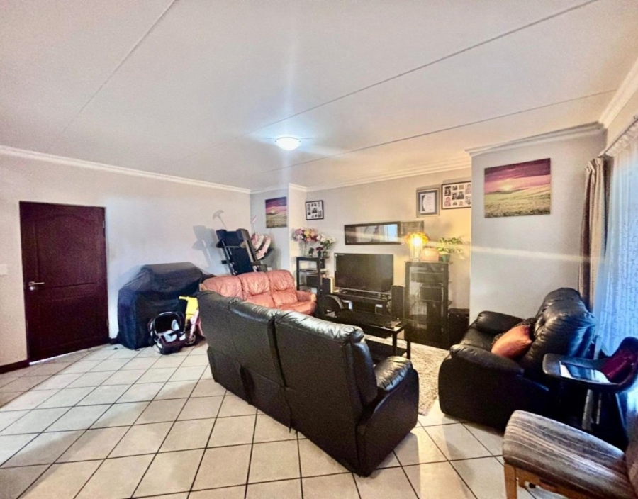 3 Bedroom Property for Sale in Willow Park Manor Gauteng