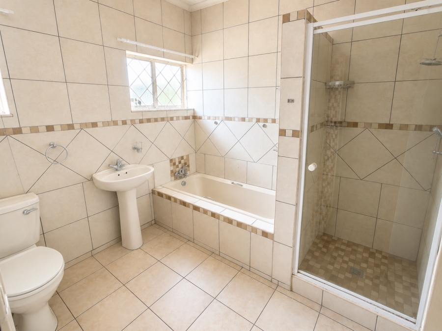 3 Bedroom Property for Sale in Vanderbijlpark CE 1 Gauteng