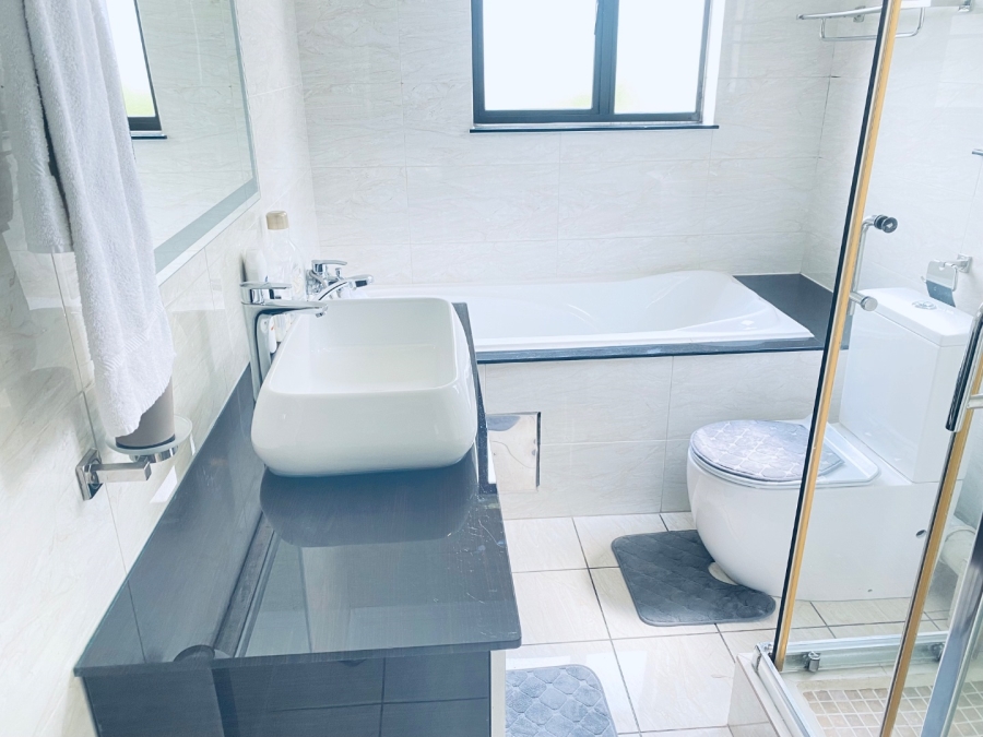 To Let 2 Bedroom Property for Rent in Craigavon Gauteng
