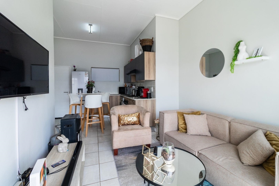 To Let 1 Bedroom Property for Rent in Linbro Park Gauteng