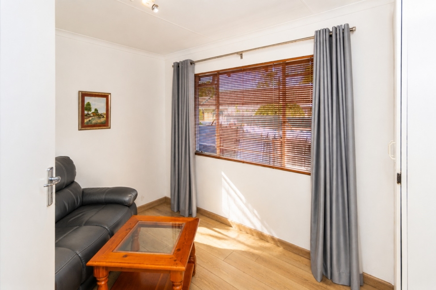 3 Bedroom Property for Sale in Northwold Gauteng