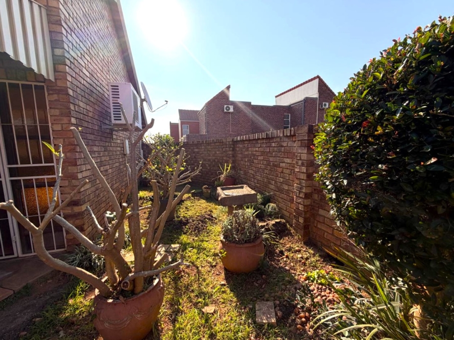 3 Bedroom Property for Sale in Elardus Park Gauteng
