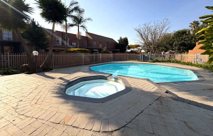 3 Bedroom Property for Sale in Elardus Park Gauteng