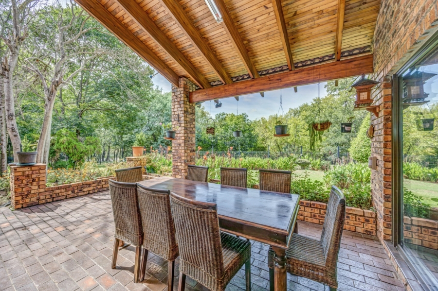 4 Bedroom Property for Sale in Paulshof Gauteng