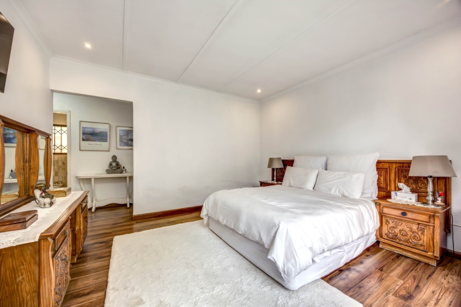 4 Bedroom Property for Sale in Paulshof Gauteng