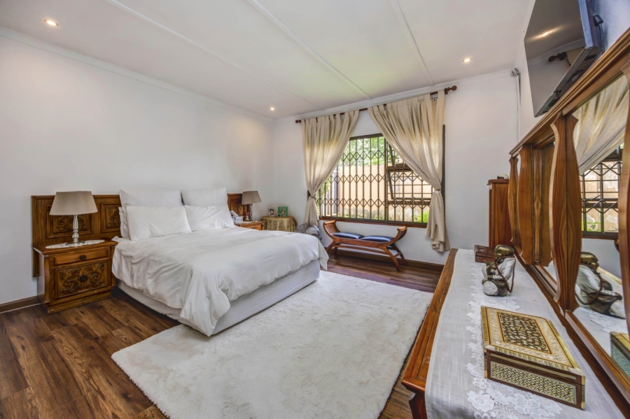 4 Bedroom Property for Sale in Paulshof Gauteng