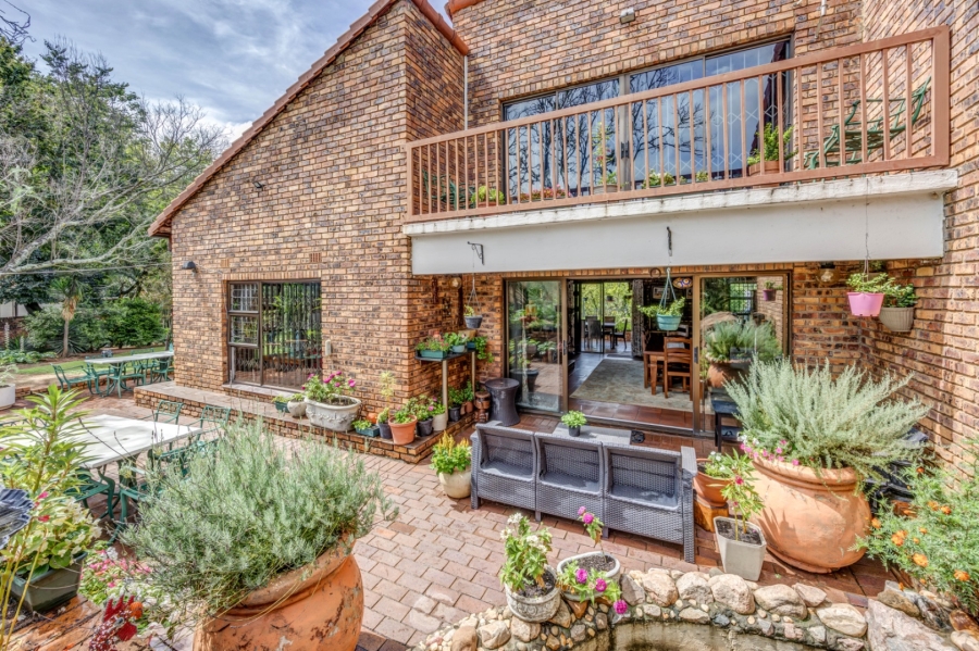 4 Bedroom Property for Sale in Paulshof Gauteng