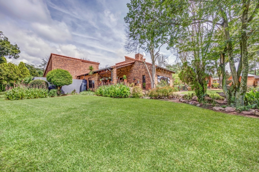 4 Bedroom Property for Sale in Paulshof Gauteng