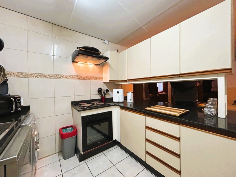 2 Bedroom Property for Sale in Moreleta Park Gauteng