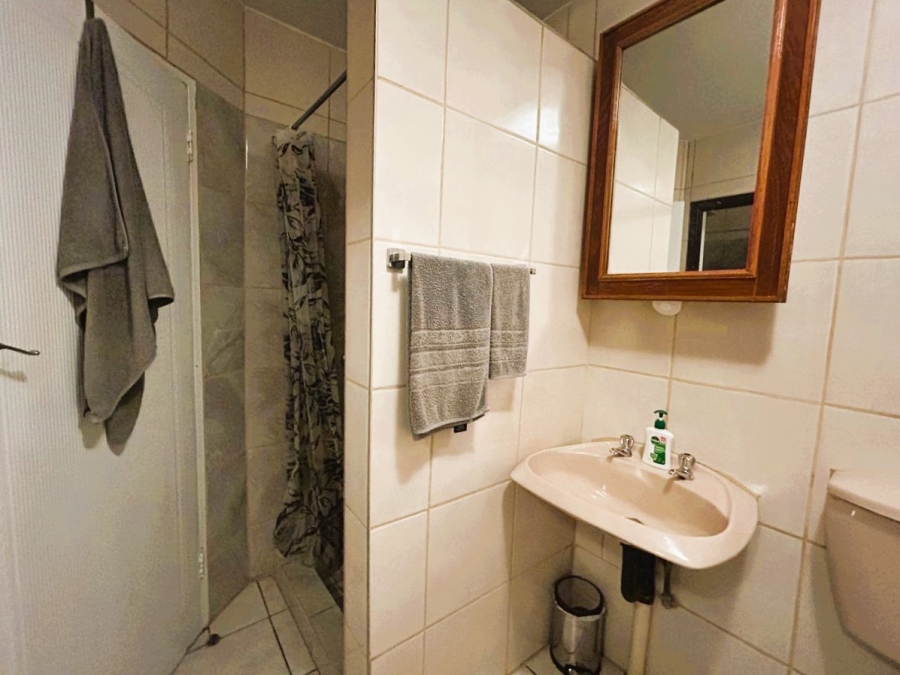 2 Bedroom Property for Sale in Moreleta Park Gauteng