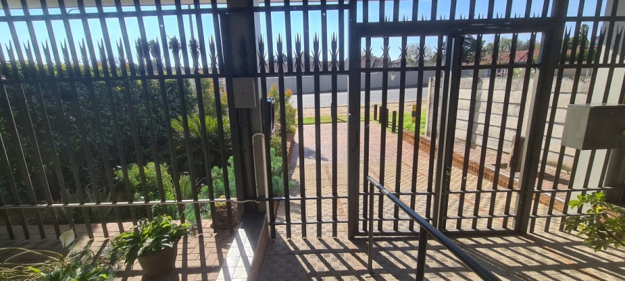 2 Bedroom Property for Sale in Eastleigh Gauteng