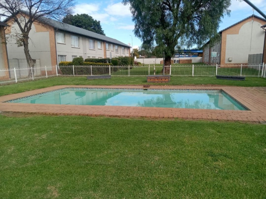2 Bedroom Property for Sale in Boksburg West Gauteng