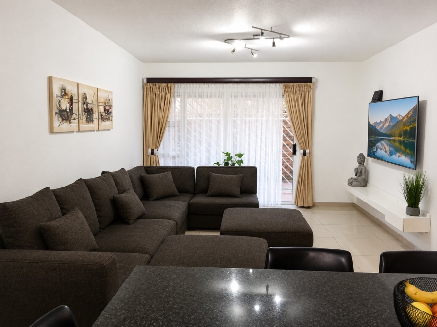 3 Bedroom Property for Sale in Wannenburghoogte Gauteng