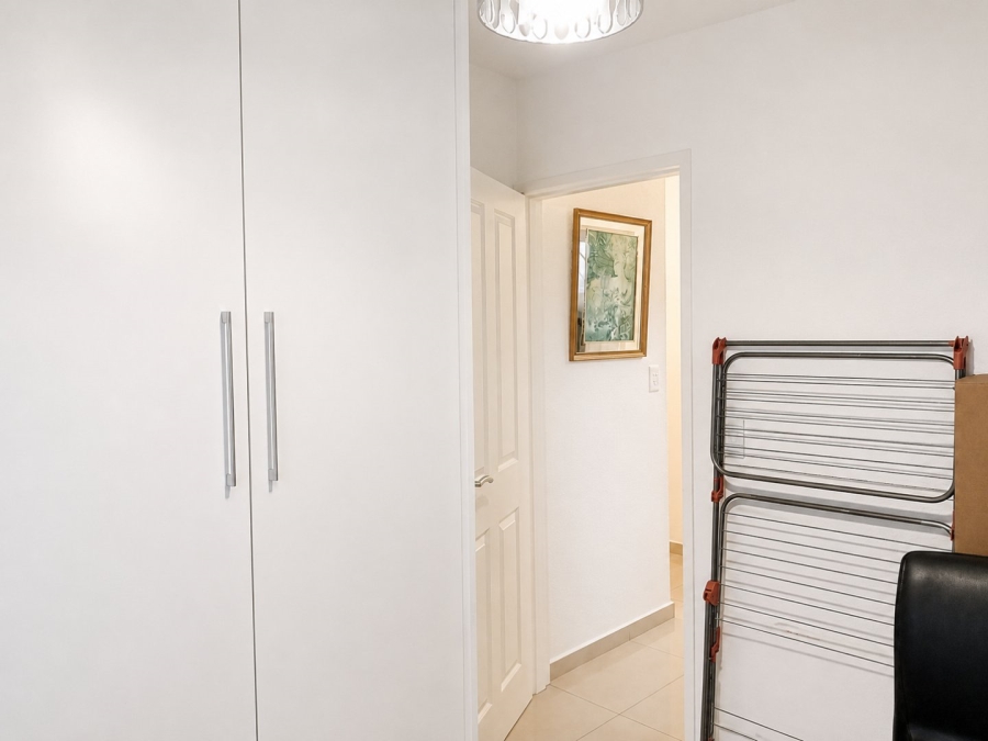 3 Bedroom Property for Sale in Wannenburghoogte Gauteng