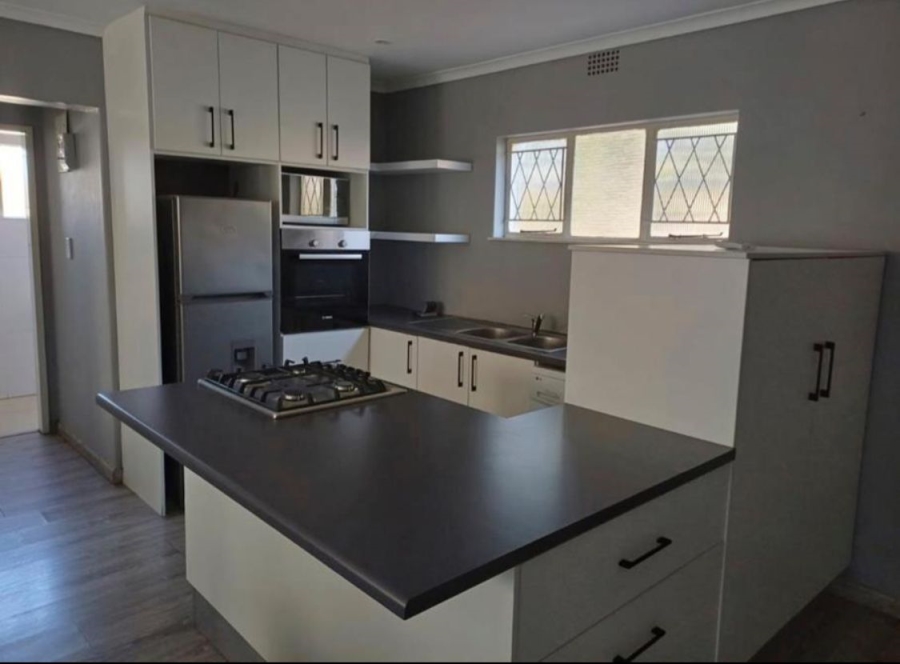 To Let 1 Bedroom Property for Rent in Sandton Central Gauteng
