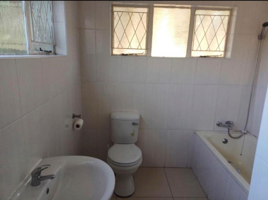 To Let 1 Bedroom Property for Rent in Sandton Central Gauteng