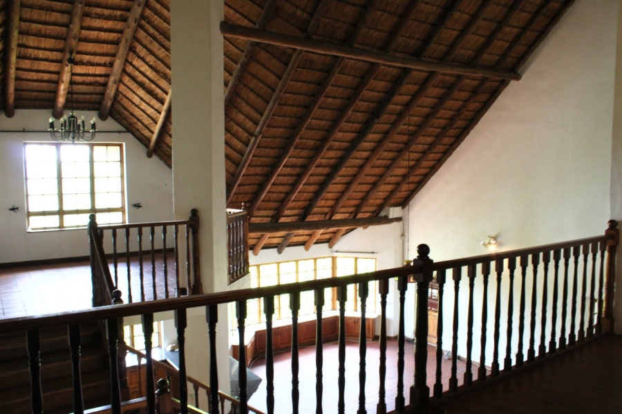  Bedroom Property for Sale in Waverley Gauteng