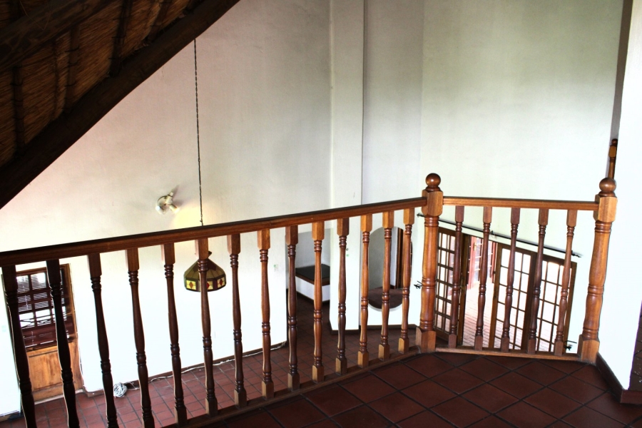  Bedroom Property for Sale in Waverley Gauteng