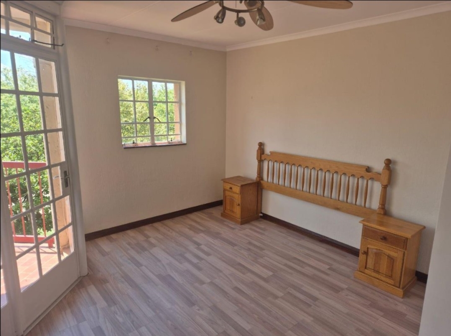 2 Bedroom Property for Sale in Noordwyk Gauteng