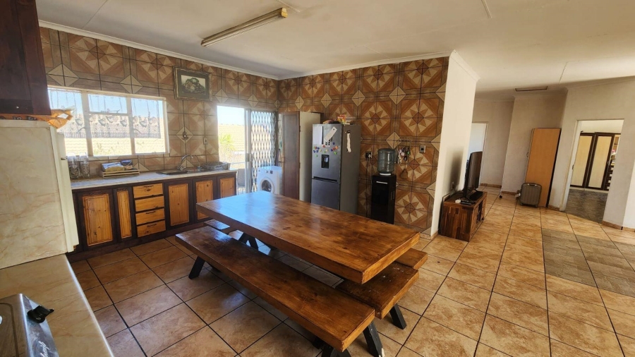 To Let 3 Bedroom Property for Rent in Vaaloewer Gauteng