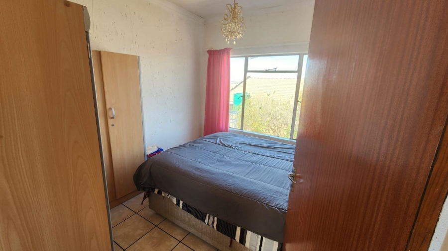 To Let 3 Bedroom Property for Rent in Vaaloewer Gauteng