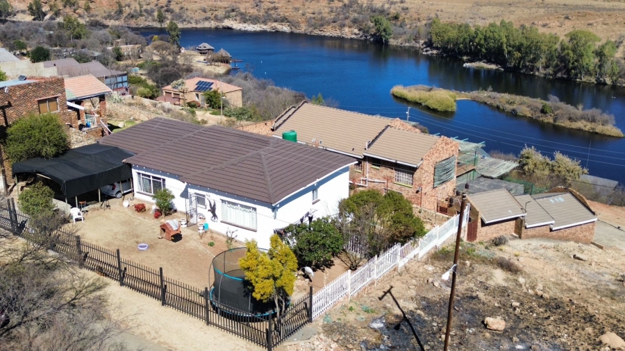 To Let 3 Bedroom Property for Rent in Vaaloewer Gauteng