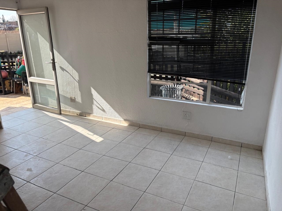 2 Bedroom Property for Sale in Meyersdal Gauteng